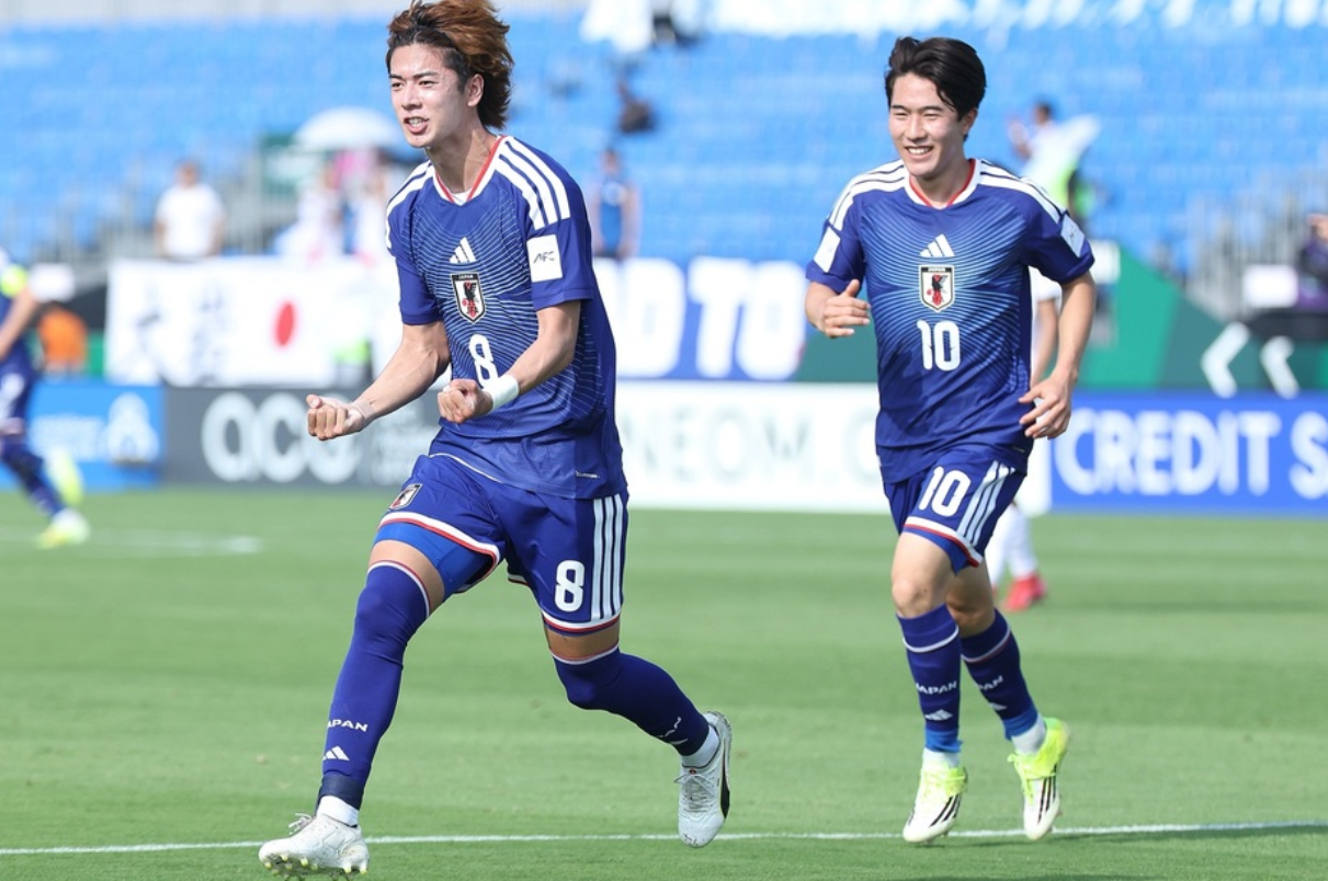 U23亚洲杯险爆冷！卫冕冠军翻盘：5-3进四强 中国队成唯一0失球队